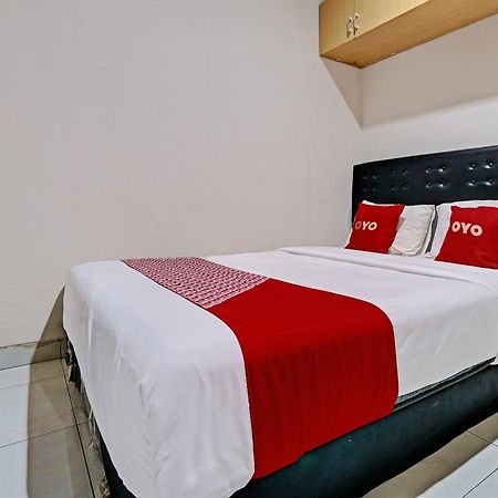 Oyo 92772 Losmen Diah Syariah Langsa المظهر الخارجي الصورة